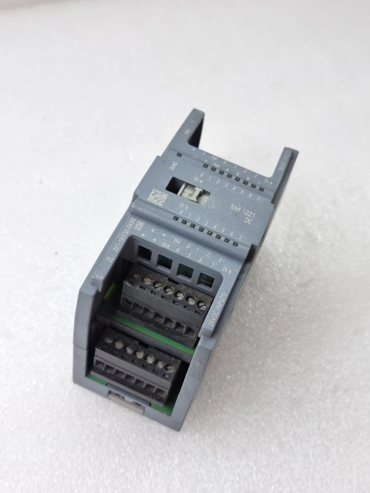 USED SIEMENS 6ES7 221-1BH32-0XB0 SM 1221 DC SIMATIC S7-1200 PLC MODULE FREE SHIP